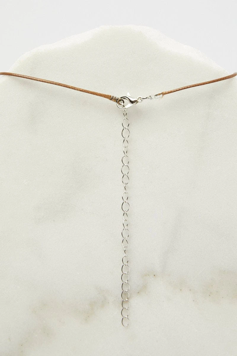 Silver Circle Pendent Necklace 3 Silver Circle Pendent Necklace - Image 3