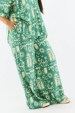 Green Abstract Wide Leg Linen Blend Drawstring Pants -You And All Fashion Store cbt13064dx 47a abstract 4