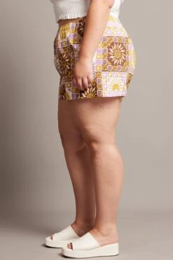 Beige Abstract Relaxed Shorts High Rise -You And All Fashion Store cbt3184jx 47p abstract 4