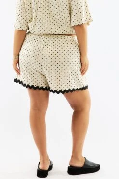 Beige Polka Dot Elastic Waist Linen Blend Ric Rac Trim Shorts -You And All Fashion Store cbt3965ax 47a polka dot 5