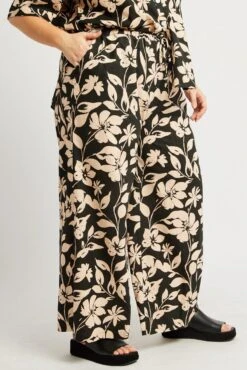 Black Floral Drawstring Wide Leg Linen Pants 9 Black Floral Drawstring Wide Leg Linen Pants -You And All Fashion Store cbt4064bx 47a floral 4