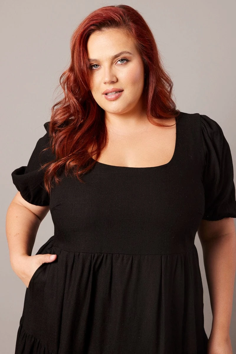 Black Scoop Neck Linen Maxidress With Pockets 3 Black Scoop Neck Linen Maxidress With Pockets - Image 3