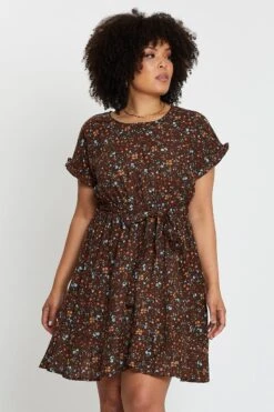 Ditsy Print Short Sleeve Frill Front Dress 8 Ditsy Print Short Sleeve Frill Front Dress -You And All Fashion Store cdd25540 36ab ditsy prt 3