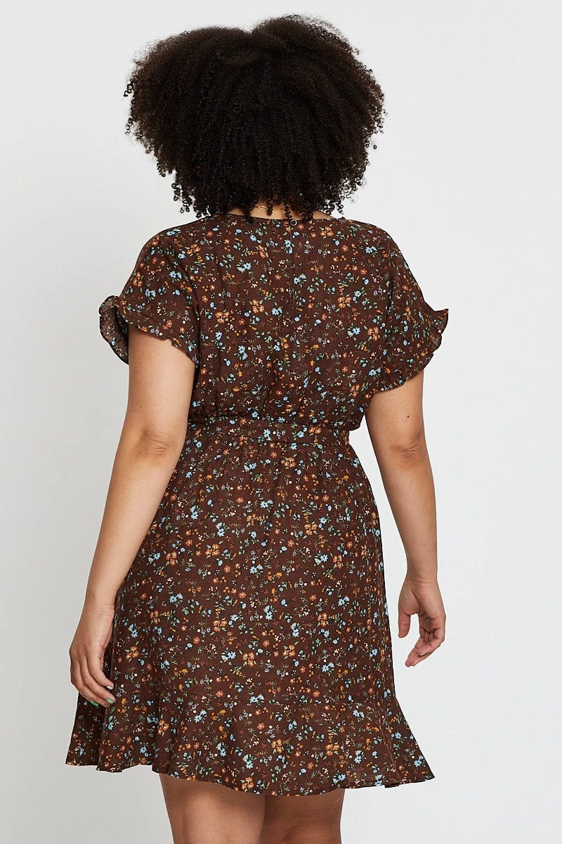 Ditsy Print Short Sleeve Frill Front Dress 5 Ditsy Print Short Sleeve Frill Front Dress - Image 5