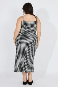 Black Geo Shoestring Strap Slip Maxidress -You And All Fashion Store cdd3070al 36a geo 5