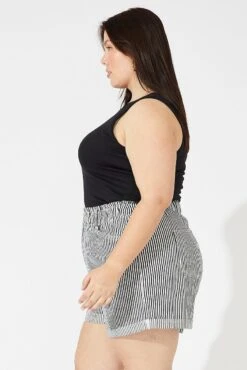 Black Stripe Relaxed Shorts High Rise -You And All Fashion Store cds1702a 33jb stripe 4
