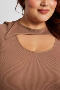 Brown Bodysuit Cut Out Short Sleeve Crew Neck Seamless -You And All Fashion Store cjc1951 84j brown 6