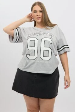 Grey Graphic T Shirt Short Sleeve V Neck -You And All Fashion Store cjc2344c 84jb grey 3