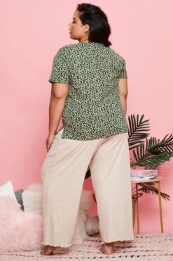 Animal Print Crew Neck Short Sleeve -You And All Fashion Store cnwt14123x 80 animal print 5