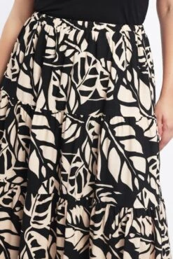 Black Floral Linen Blend Tiered Maxiskirt -You And All Fashion Store csl1037a 116a floral 5