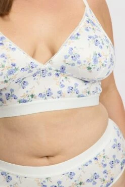 White Ditsy Bralet And Briefs Lingerie Set 11 White Ditsy Bralet And Briefs Lingerie Set -You And All Fashion Store cwl000190 51b ditsy 6